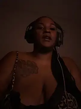 Honestlychina  live sex cam