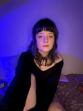 BabyLunaPaw  live sex cam