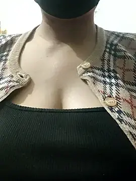 Desi_Hasina  live sex cam