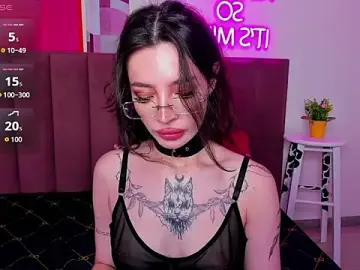 IvyDainty  live sex cam