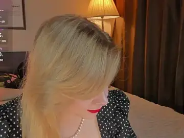 Lav_Tender  live sex cam