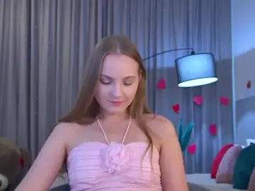 MelissaMelrey  live sex cam