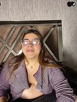 ZoeBennett_Pink  live sex cam