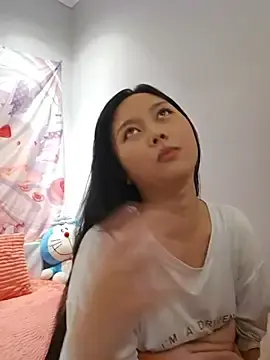 Lirz06  live sex cam