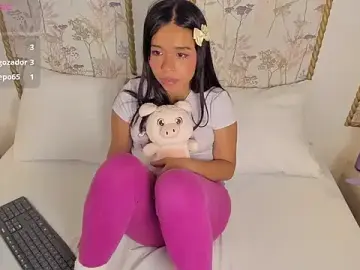 Rubby_grundy  live sex cam