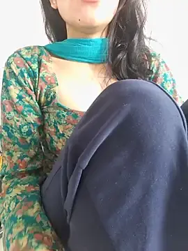 Zoya_baby_  live sex cam