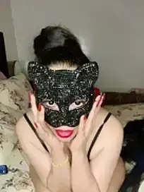 BrunetteQueen1  live sex cam