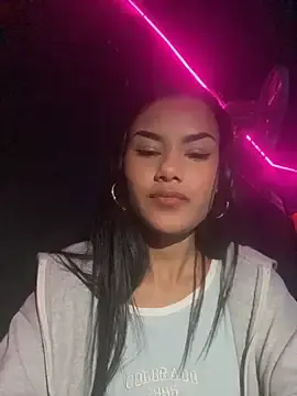 Cristal-madisson  live sex cam