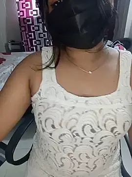 Hot_saumya  live sex cam