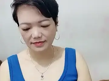 Jonesy9x  live sex cam