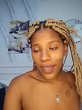 MelodieHart  live sex cam