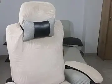 Blue__moon_  live sex cam