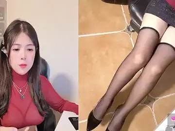 Candy-yiyi  live sex cam