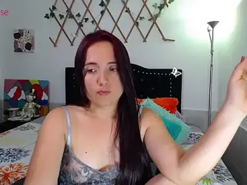 Naughty_girl_4u  live sex cam