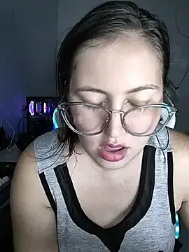 Fetichista23  live sex cam