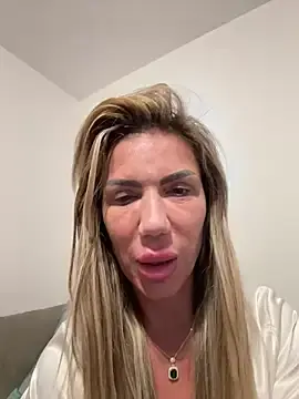 LoreennAny  live sex cam