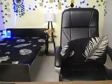 Queen__Of__Heart  live sex cam