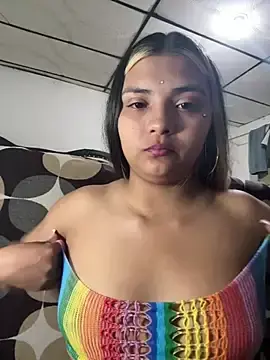 Bbunny138  live sex cam