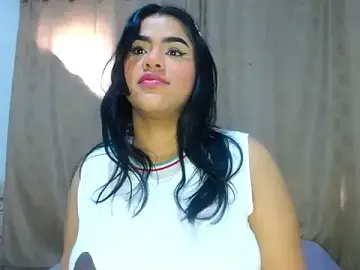 Bicky_25  live sex cam