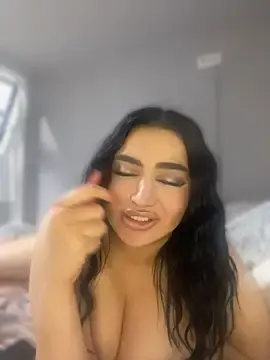 EmiliaPetrova  live sex cam