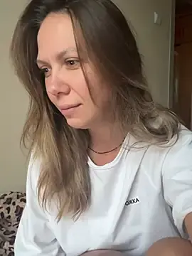 Faenali  live sex cam
