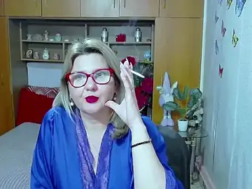 LucilleFenlys  live sex cam