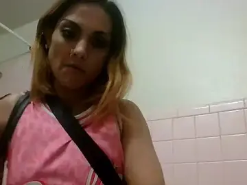 StripKi  live sex cam