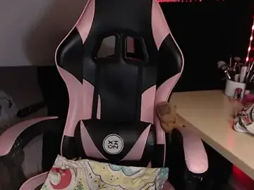 Theprojectsaraa  live sex cam
