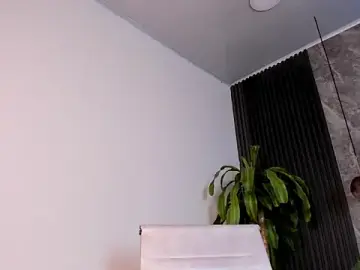 Tifanny_Rossel  live sex cam