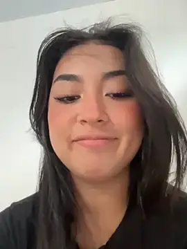 Kaia_Bloom  live sex cam