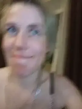 Linda_Gregory  live sex cam