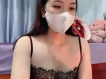 Lucy-681  live sex cam