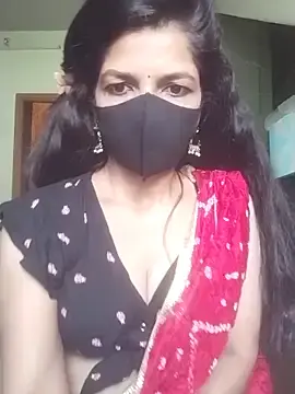 Shuttii_25  live sex cam