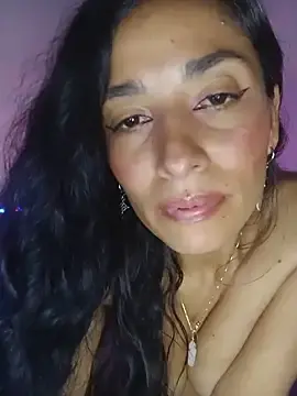 Chloewildd_  live sex cam