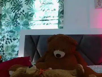 Lucyprivateof  live sex cam