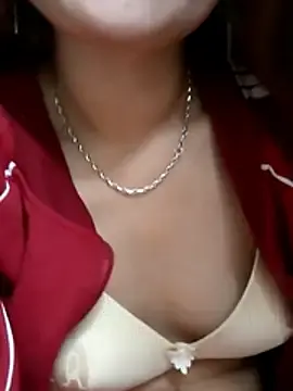 Yana-zz  live sex cam