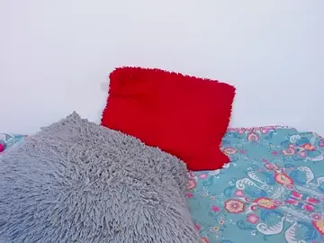 Zarulyn  live sex cam