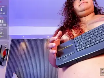 Zarulyn  live sex cam