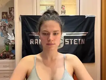 Codi_Rostersy  live sex cam
