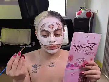 Cuttiealice  live sex cam