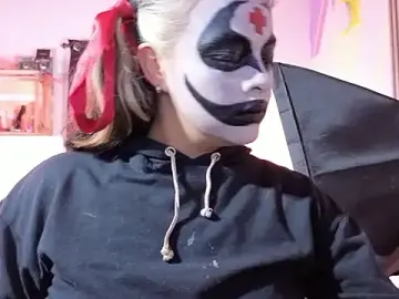 Cuttiealice  live sex cam