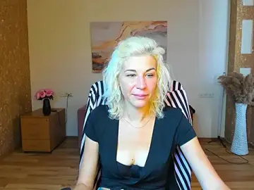 Emilia_Wils  live sex cam