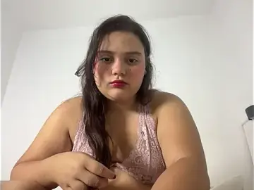 ImNovaSkye  live sex cam
