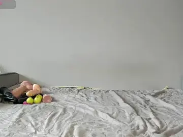 JuiliOnesunray  live sex cam