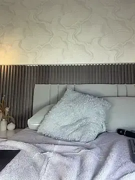 SHANONCLARK  live sex cam