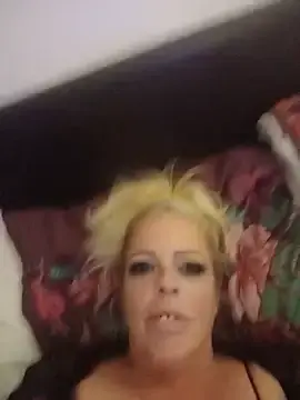 XO-Goddess-AnneMarie-XO  live sex cam