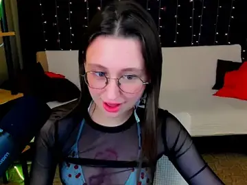 YourLovellyStory  live sex cam