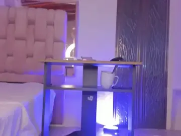 Swt-booty  live sex cam