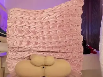 Swt-booty  live sex cam