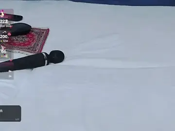 -Lorik-  live sex cam